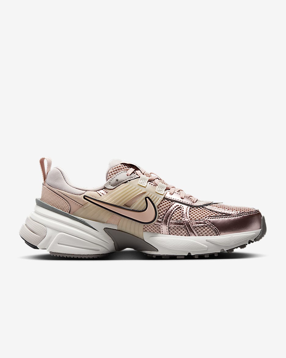 Nike women's walking shoes wide width on sale